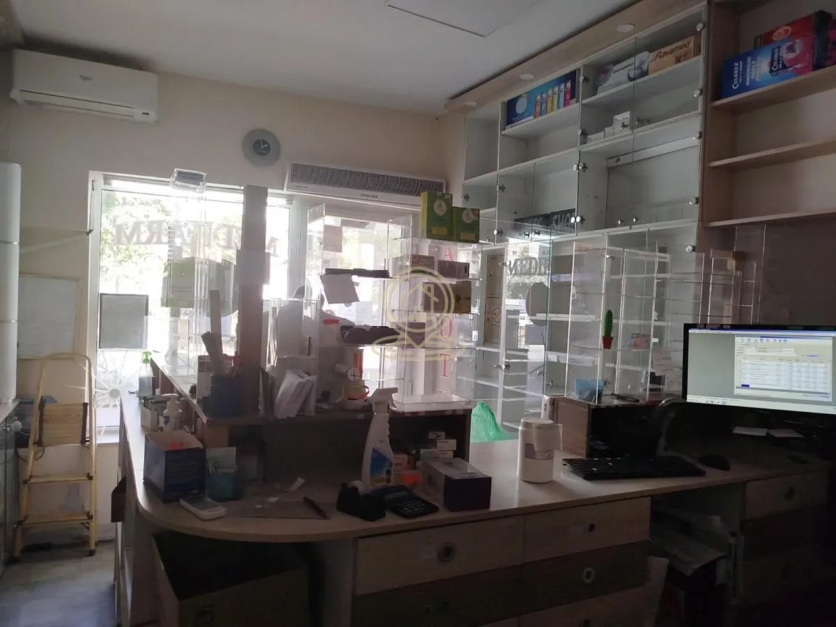Rent, office space, 36m², Medijana, Niš