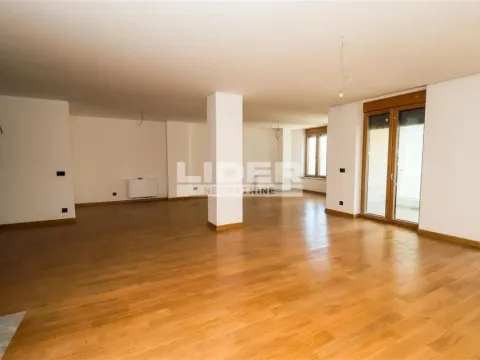 Sale, four bedroom apartment, 261m², Vračar Hram, Vračar Sve Podlokacije - image 3