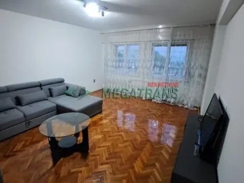 Izdavanje, trosoban stan, 90m², Novi Sad Sve Podlokacije, Novi Sad - image 2