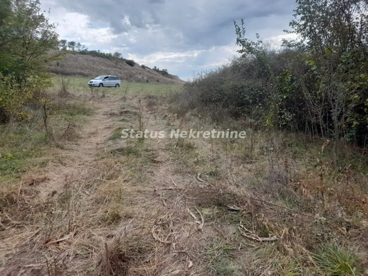 Prodaja, plac, 3700m², Irig, Srbija