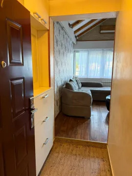 Izdavanje, dvosoban stan, 90m², Centar, Budva - image 5