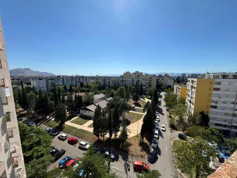 Prodaja, dvosoban stan, 55m², Autobuska stanica, Podgorica - image 4