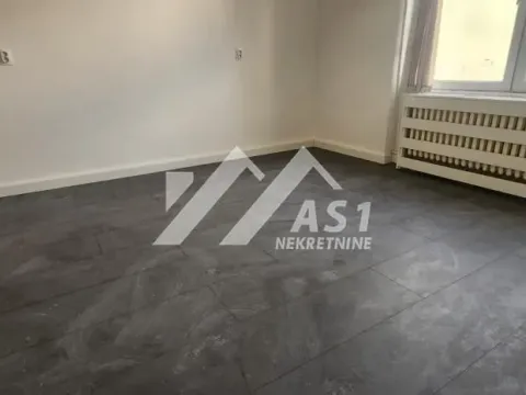 Rent, office space, 110m², Novi Sad Sve Podlokacije, Novi Sad - image 1