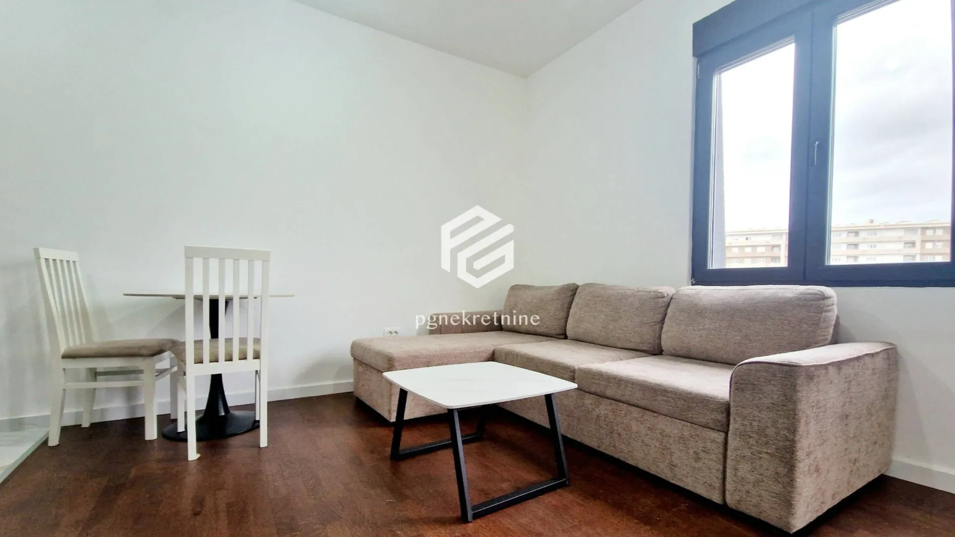 Izdavanje, jednosoban stan, 36m², Podgorica, Crna Gora