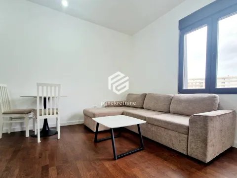 Izdavanje, jednosoban stan, 36m², Podgorica, Crna Gora - image 1