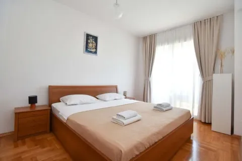 Rent, one bedroom apartment, 45m², Babilonija, Budva - image 6