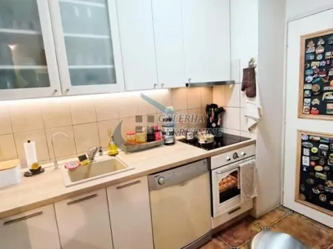 Sale, two bedroom apartment, 64m², Novi Beograd Blok 62, Novi Beograd Sve Podlokacije - image 8