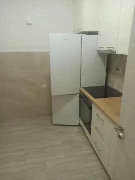 Rent, three bedroom apartment, 109m², Dalmatinska ulica, Podgorica - image 6