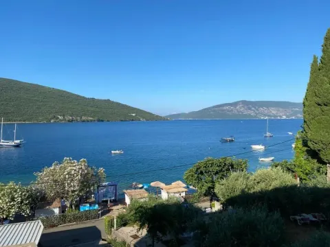 Prodaja, dvosoban stan, 80m², Kumbor, Herceg Novi