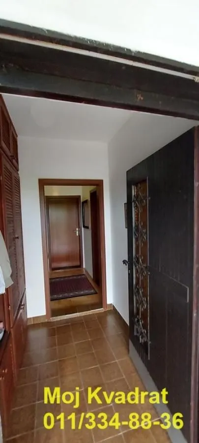Prodaja, kuća, 240m², Rabrovac, Mladenovac
