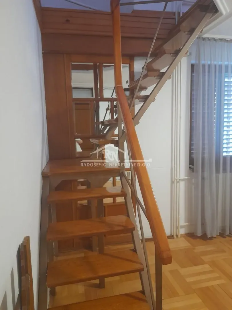 Sale, apartment, 150m², Čukarica, Beograd
