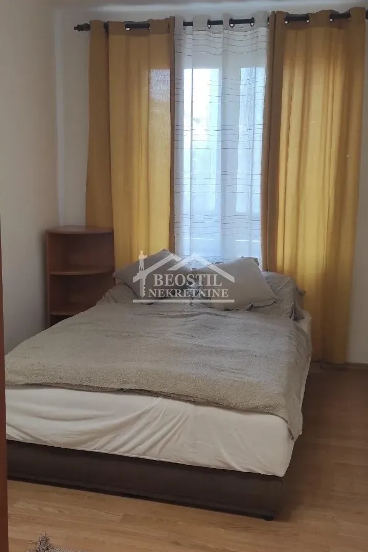 Rent, one bedroom apartment, 38m², Savski Venac, Beograd