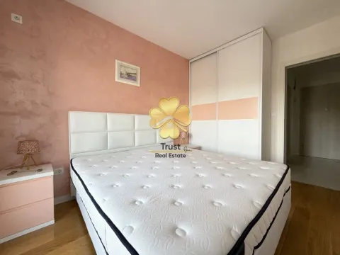 Rent, one bedroom apartment, 50m², Central Point, Podgorica - image 15