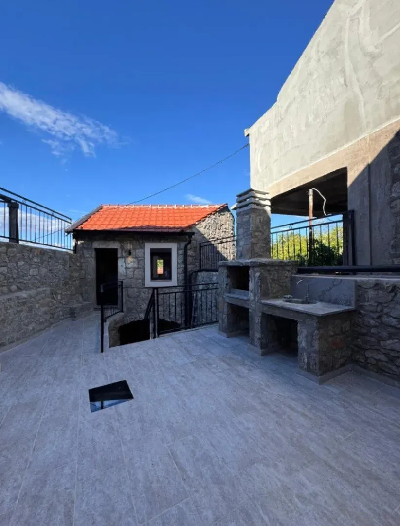Prodaja, kuća, 200m², Luštica, Tivat