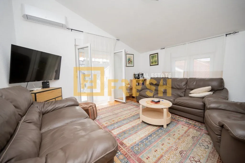 Sale, house, 180m², Dalmatinska ulica, Podgorica