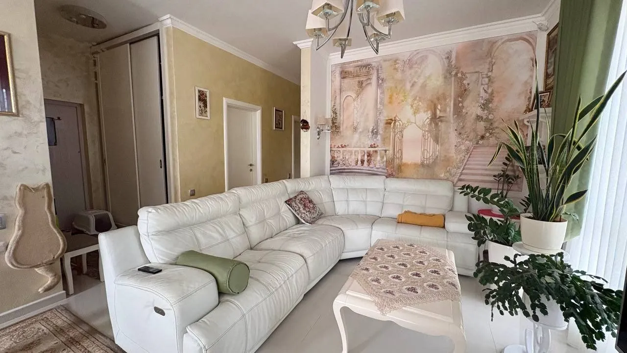 Prodaja, trosoban stan, 180m², Lepetani, Tivat