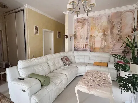 Prodaja, trosoban stan, 180m², Lepetani, Tivat - image 2
