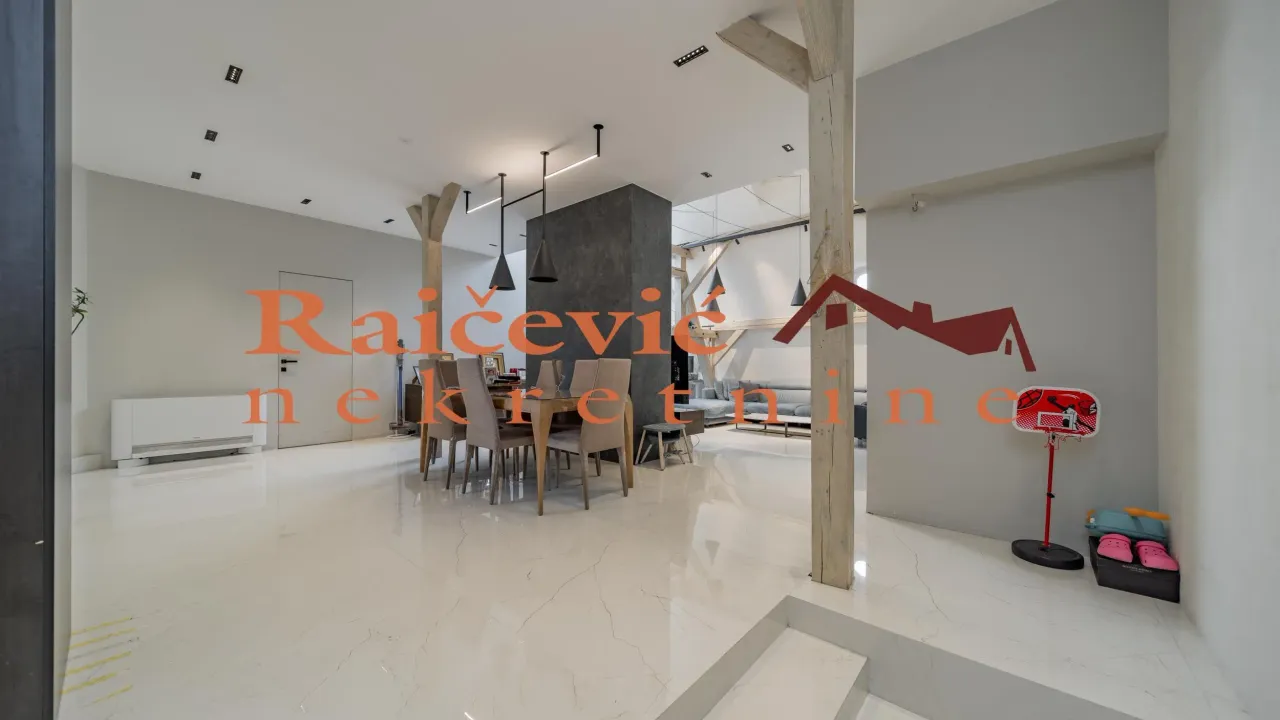 Prodaja, trosoban stan, 160m², Stari Grad, Beograd