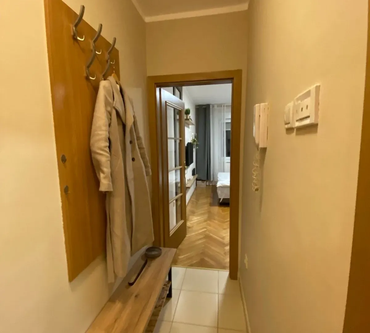 Prodaja, garsonjera, 24m², Blok 6, Podgorica