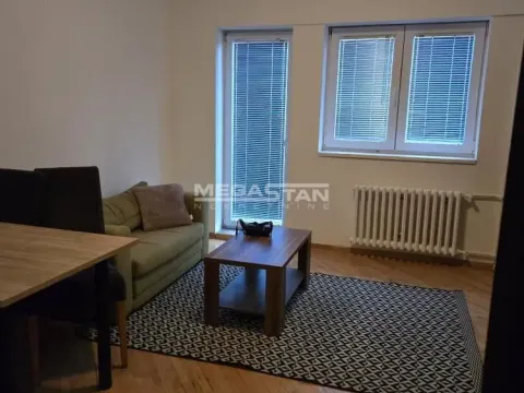 Izdavanje, dvosoban stan, 52m², Palilula Sve Podlokacije, Beograd - image 2