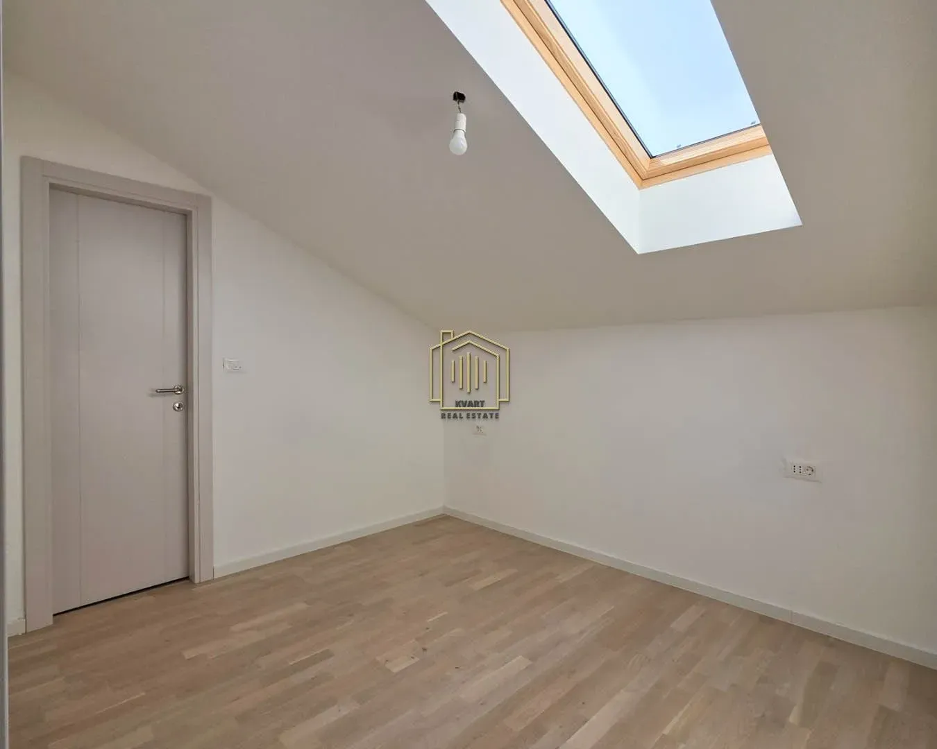 Prodaja, jednosoban stan, 52m², Tološi, Podgorica