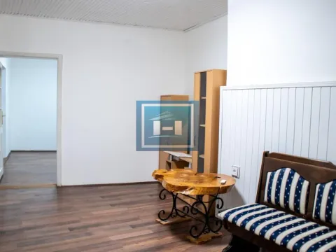 Prodaja, poslovni prostor, 241m², Centar, Jagodina - image 14