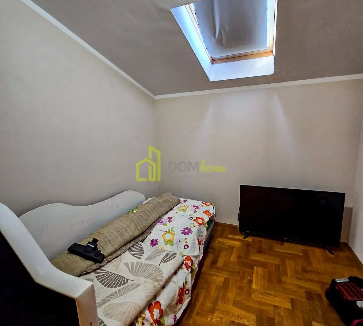 Prodaja, trosoban stan, 92m², Autobuska stanica, Podgorica