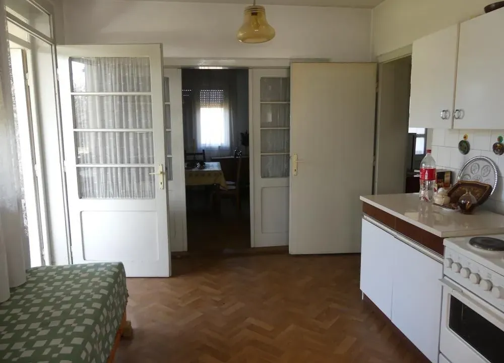 Prodaja, kuća, 117m², Ribare, Jagodina