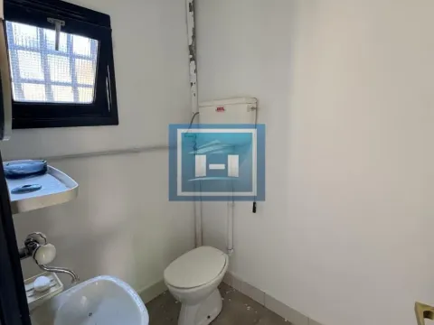 Izdavanje, poslovni prostor, 24m², Centar, Ćuprija - image 5