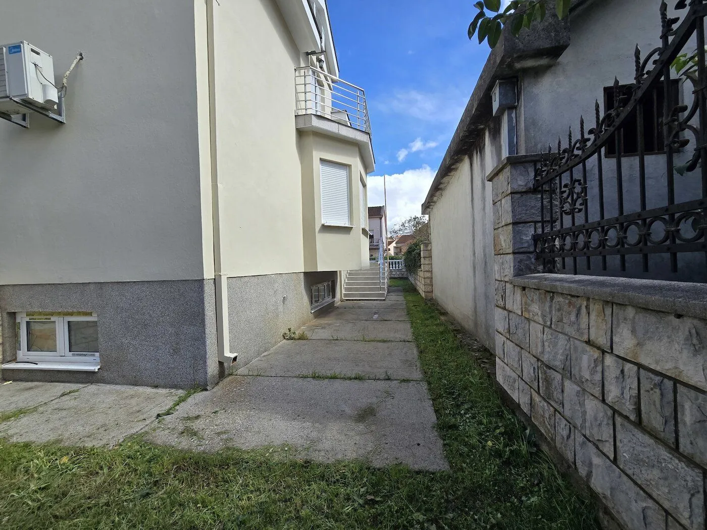 Rent, office space, 337m², Stari Aerodrom, Podgorica