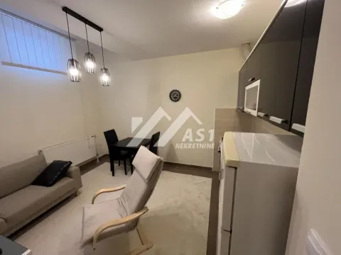 Rent, one bedroom apartment, 32m², Grbavica, Novi Sad Sve Podlokacije - image 2