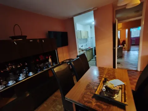 Sale, two bedroom apartment, 59m², Loznica, Srbija - image 3