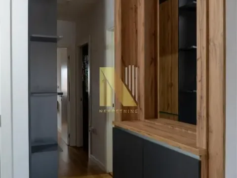 Prodaja, trosoban stan, 74m², Bulevar patrijarha Pavla, Novi Sad Sve Podlokacije - image 4