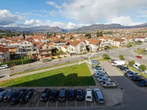 Rent, two bedroom apartment, 56m², Stari Aerodrom, Podgorica - image 14