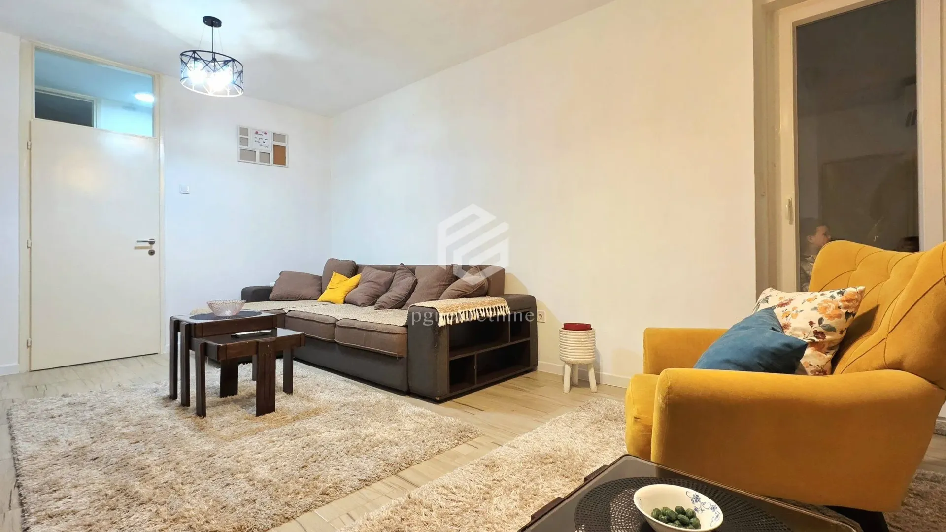 Rent, two bedroom apartment, 100m², Preko Morače, Podgorica