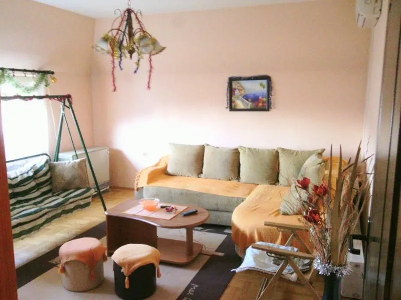 Prodaja, trosoban stan, 100m², Durlan, Niš