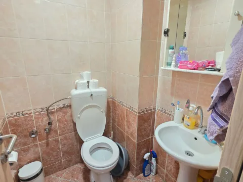 Sale, two bedroom apartment, 83m², Krivi Most, Podgorica - image 5