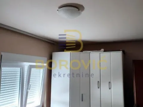 Sale, house, 72m², Velika Plana, Srbija - image 16