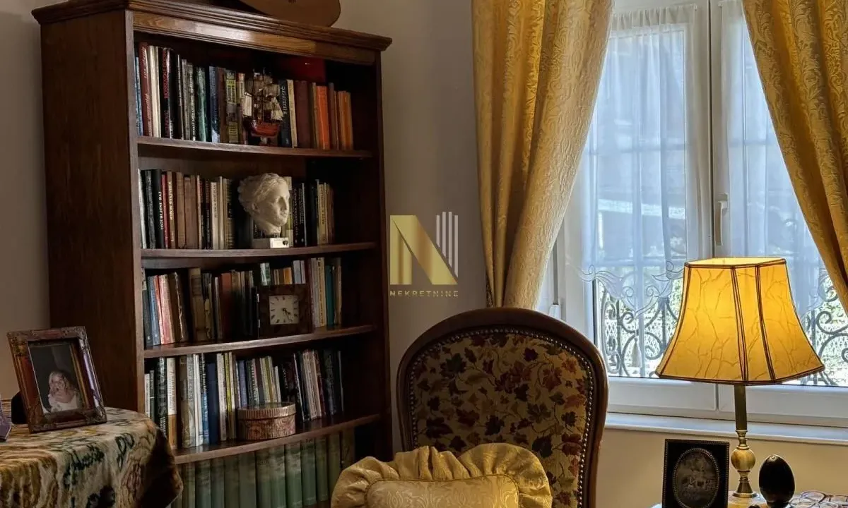 Prodaja, kuća, 384m², Sremski Karlovci, Novi Sad