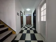 Izdavanje, kuća, 390m², Zagorič, Podgorica - image 14