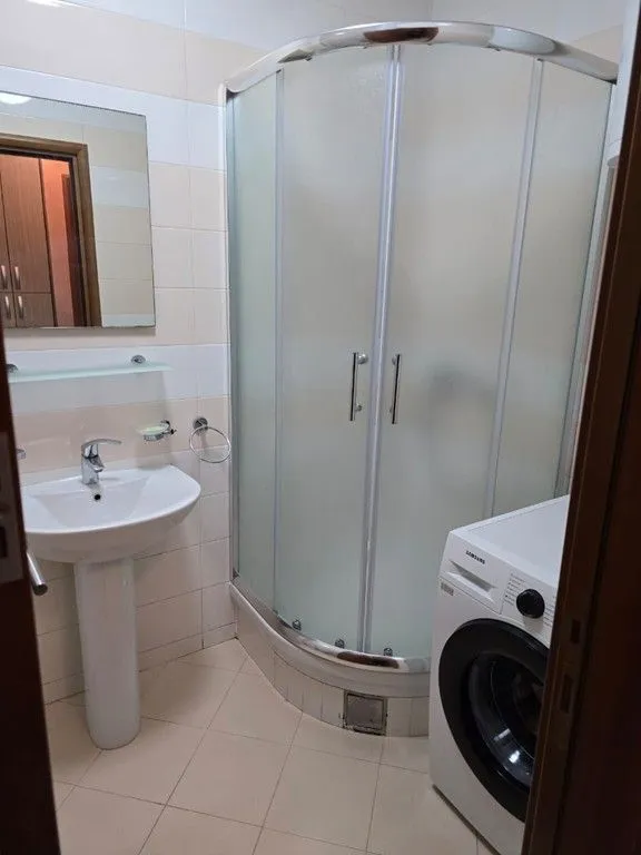 Prodaja, jednosoban stan, 40m², Stari Aerodrom, Podgorica