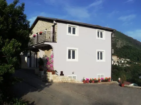 Prodaja, kuća, 450m², Budva, Crna Gora - image 2