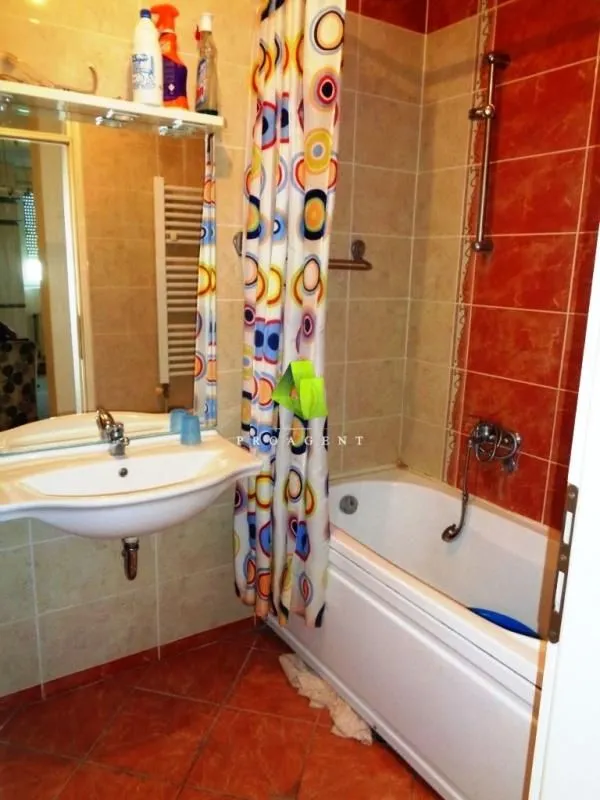 Rent, two bedroom apartment, 63m², Medijana, Niš