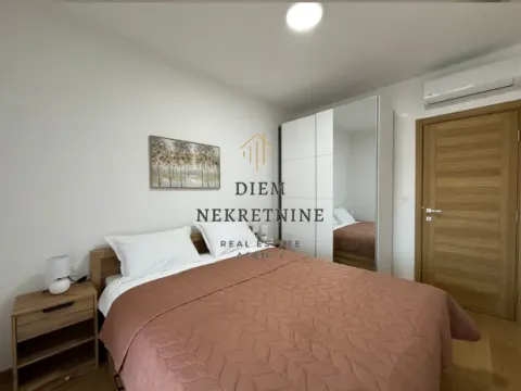 Izdavanje, jednosoban stan, 46m², City Kvart, Podgorica - image 10