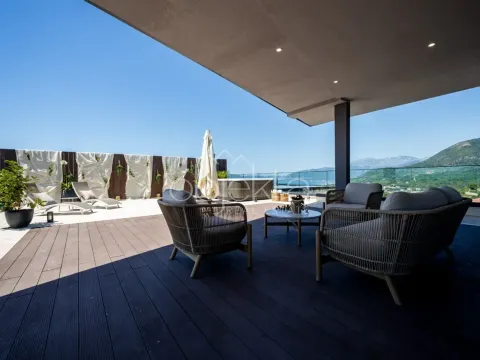 Izdavanje, stan, 117m², Tivat, Crna Gora - image 3