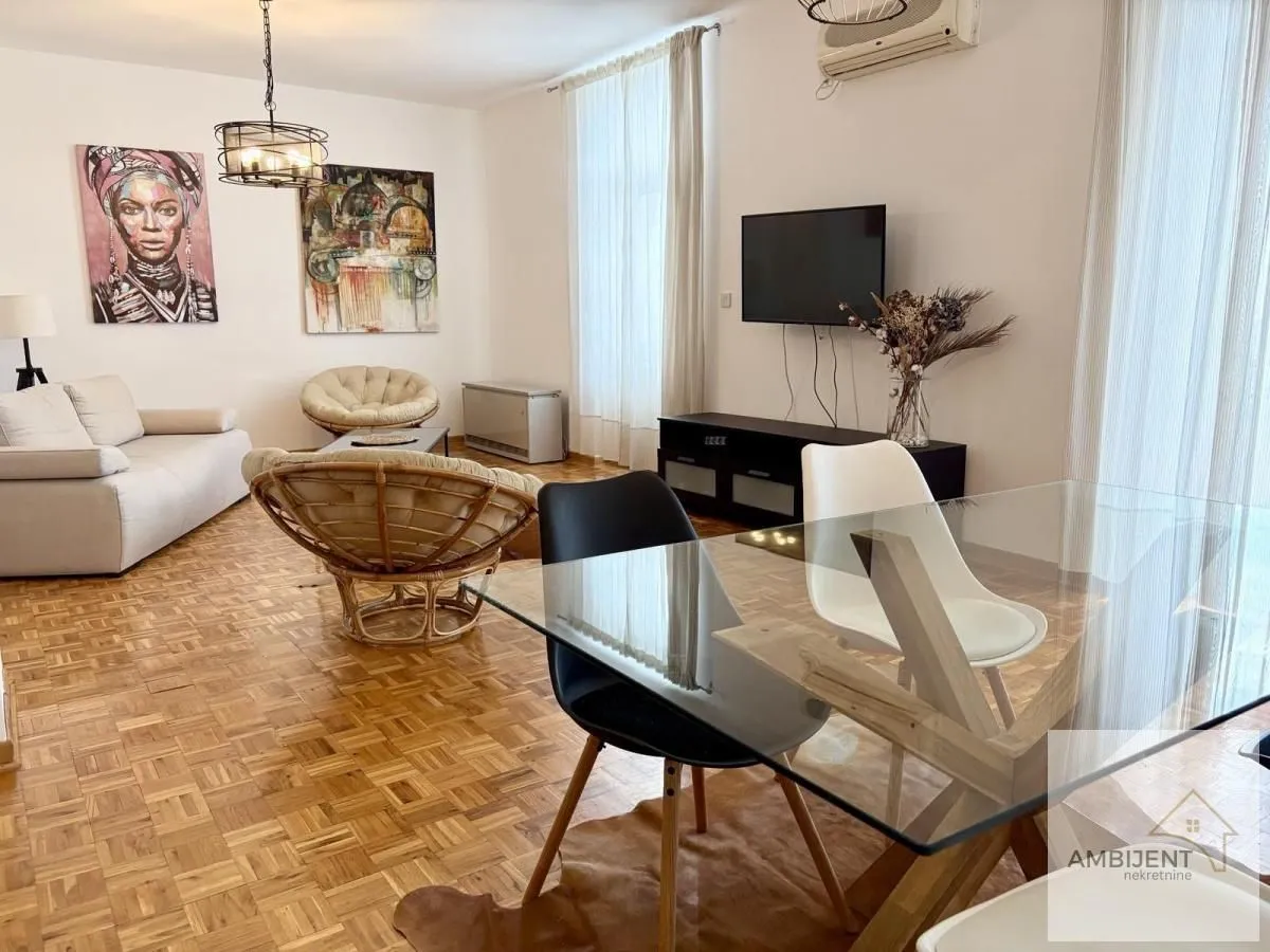 Prodaja, trosoban stan, 144m², Stari Grad, Beograd