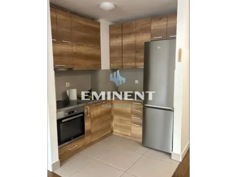 Rent, two bedroom apartment, 47m², Zemun Centar, Zemun Sve Podlokacije - image 5