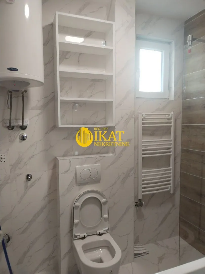 Prodaja, jednosoban stan, 41m², Centar, Stara Pazova