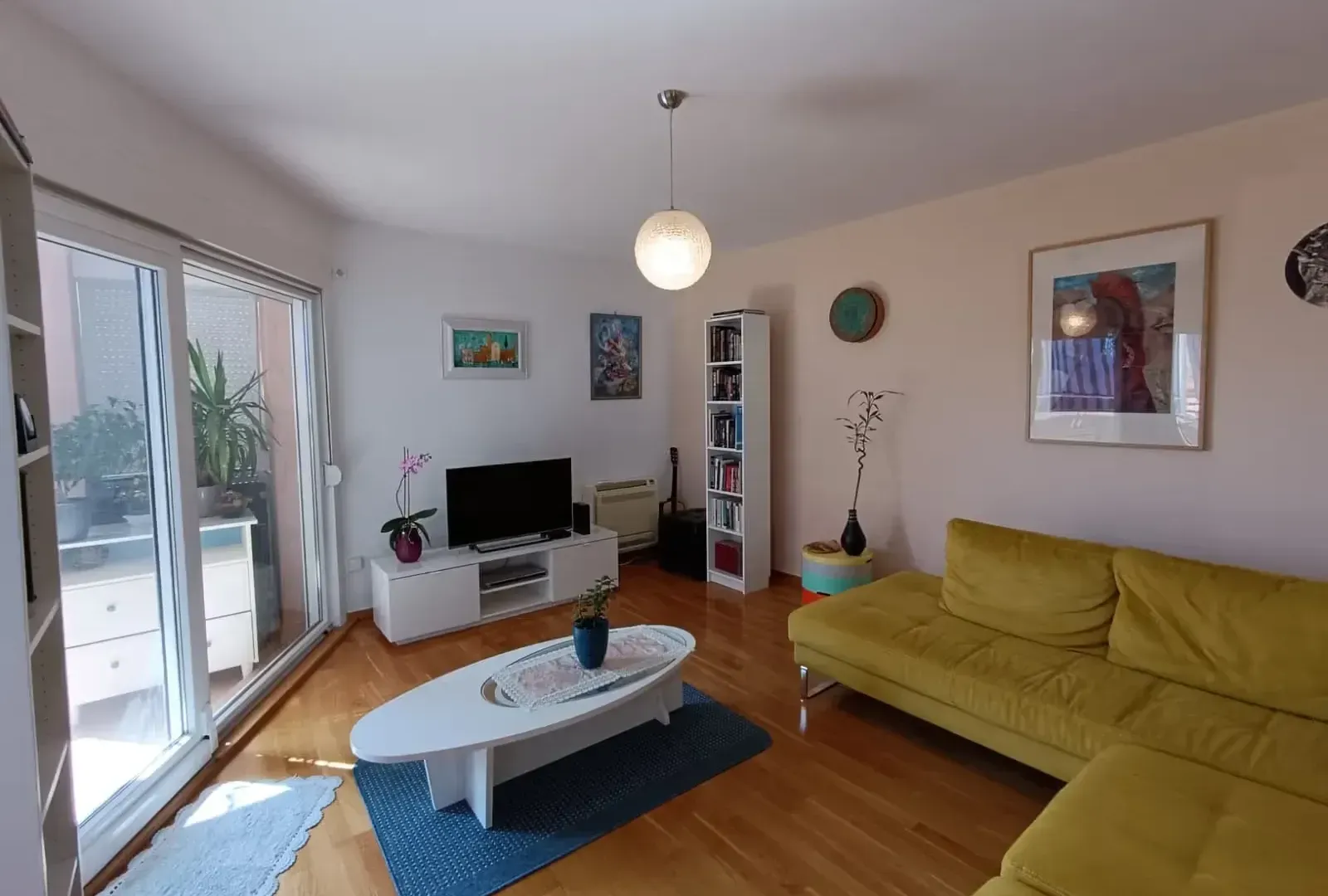 Rent, apartment, 81m², Tivat, Crna Gora