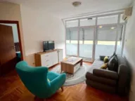 Izdavanje, jednosoban stan, 45m², City Kvart, Podgorica - image 2